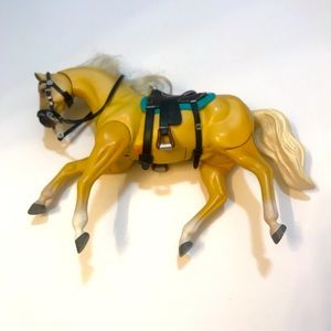 Empire Industries 1996 Moving Horse